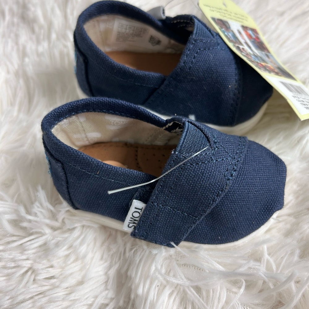 TOMS Kids Baby Boys Navy Blue Canvas Tiny Classic